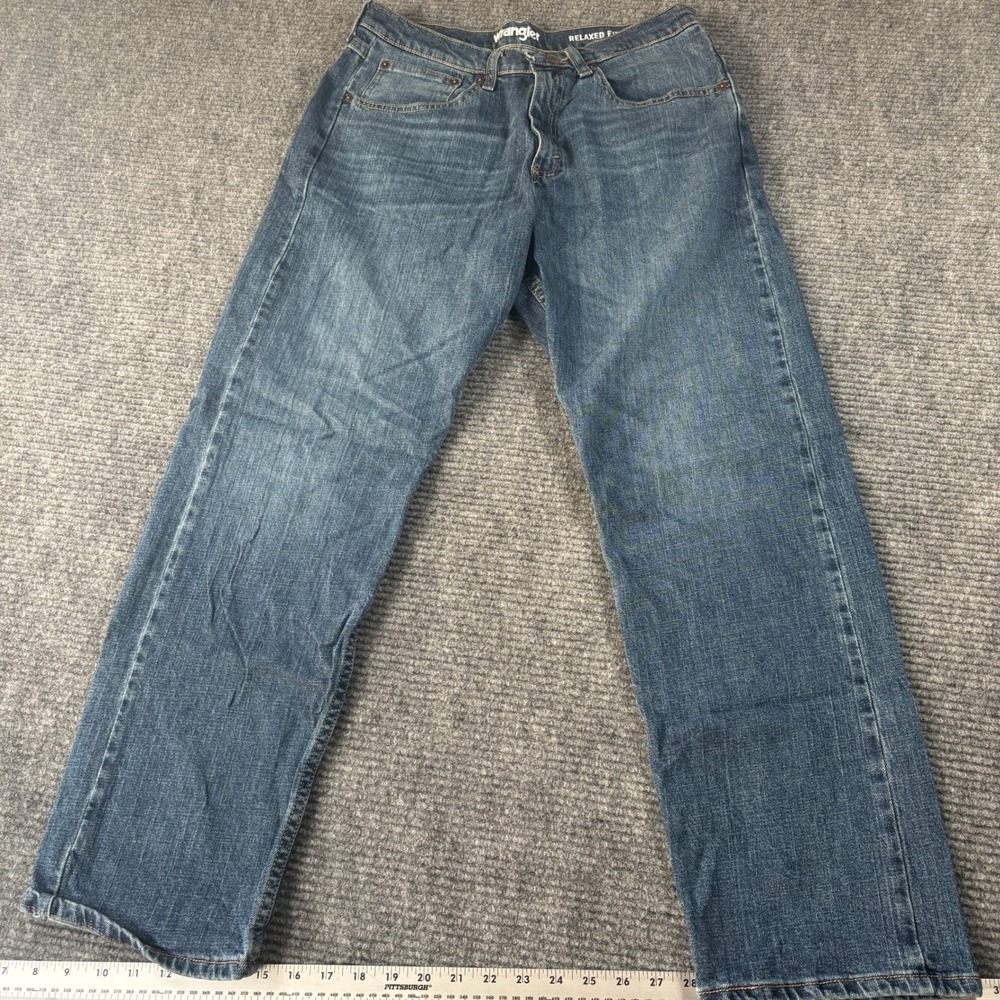 Wrangler Mens Relaxed Fit Straight Leg Jeans Blue Medium Wash 32x30 10MGW15KN